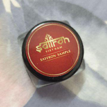 khách hàng phản hồi về sản phẩm saffron sample 0,1 gram